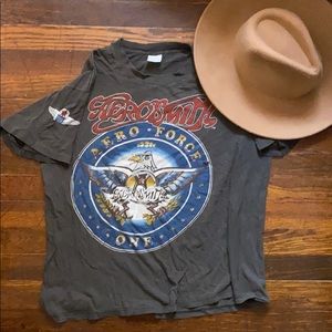 vintage band tee aerosmith